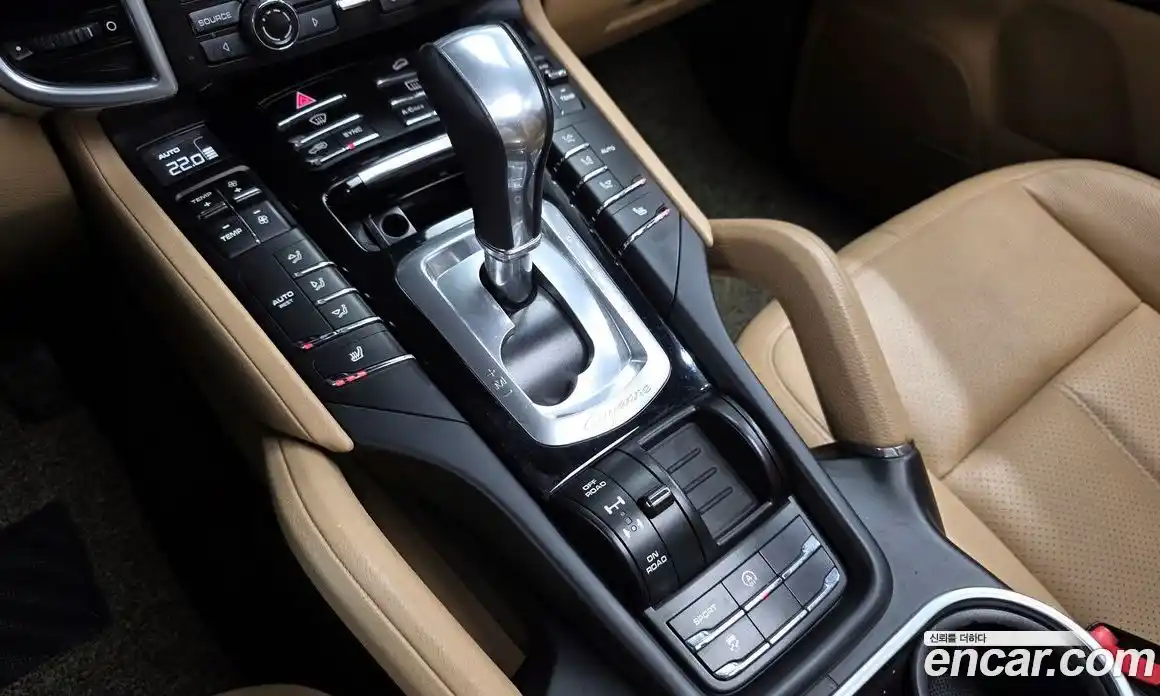 Porsche Cayenne 2014 3.0 гидро в Москве № 165556, фото 9