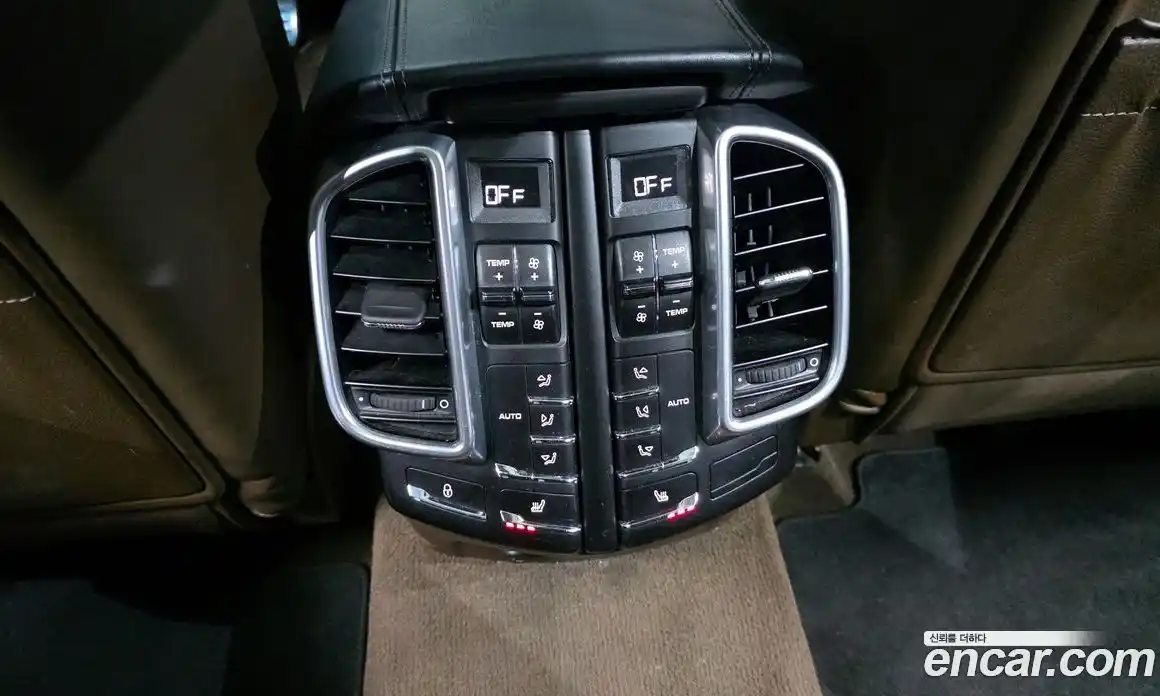 Porsche Cayenne 2015 3.6 гидро в Москве № 165702, фото 19