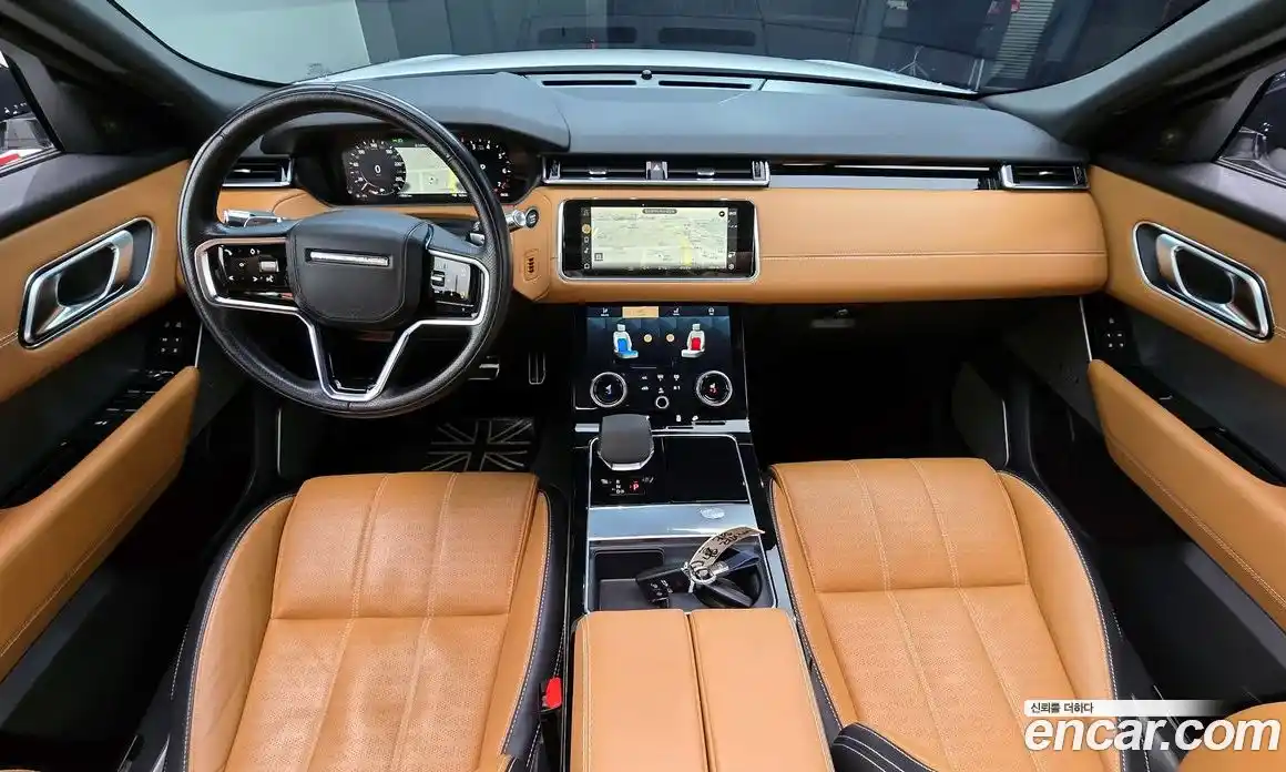 Land Rover Range-Rover Velar 2022 3.0 гидро в Москве № 166047, фото 7