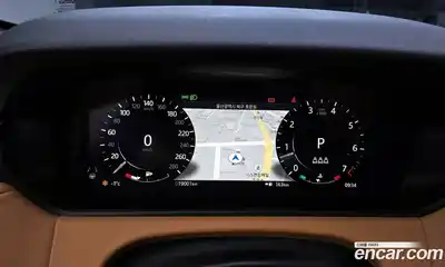 Land Rover Range-Rover Velar 2022 3.0 гидро в Москве № 166047, миниатюра 8