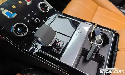 Land Rover Range-Rover Velar 2022 3.0 гидро в Москве № 166047, миниатюра 9