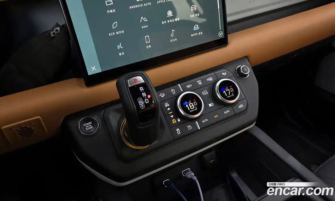 Land Rover Defender 2024 3.0 гидро в Москве № 166073, фото 9