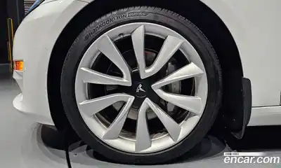 Tesla Model 3 2020 0.2 гидро в Москве № 167756, миниатюра 5