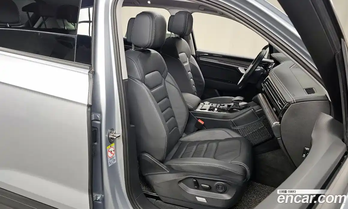 Volkswagen Touareg 2020 3.0 гидро в Москве № 169011, фото 12