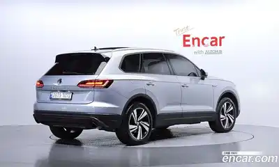 Volkswagen Touareg 2020 3.0 гидро в Москве № 169011, миниатюра 2