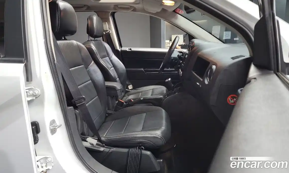 Jeep Compass 2013 2.4 гидро в Москве № 169896, фото 11