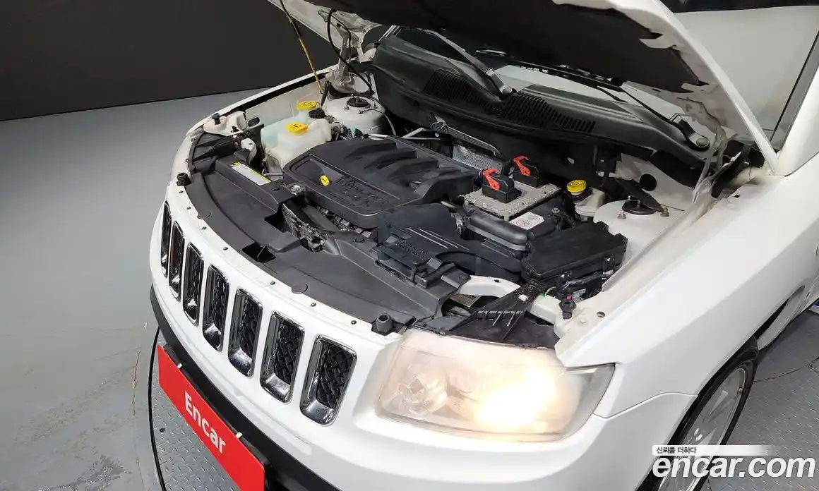 Jeep Compass 2013 2.4 гидро в Москве № 169896, фото 6