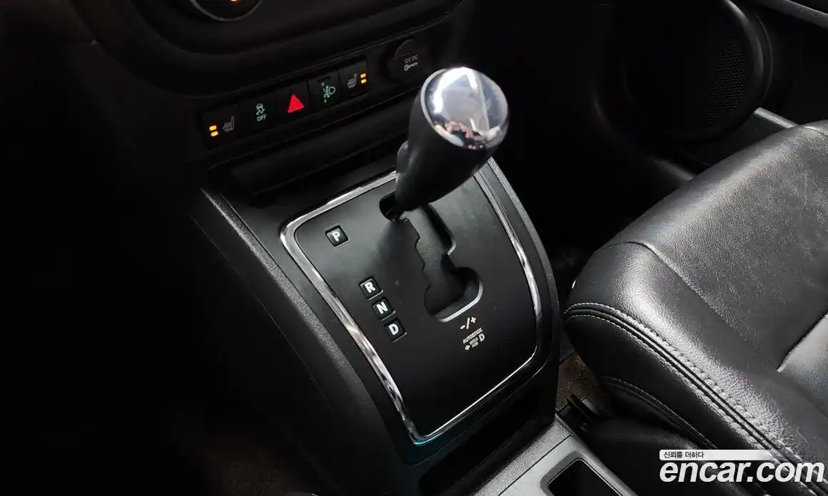 Jeep Compass 2013 2.4 гидро в Москве № 169896, фото 9