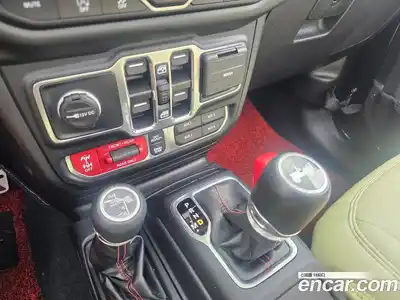 Jeep Wrangler 2023 2.0 гидро в Москве № 169990, миниатюра 9