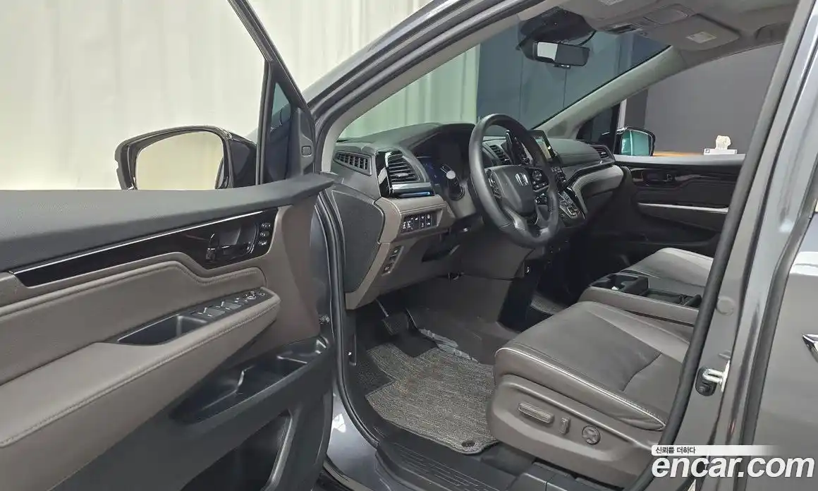 Honda Odyssey 2023 3.5 гидро в Москве № 170492, фото 11