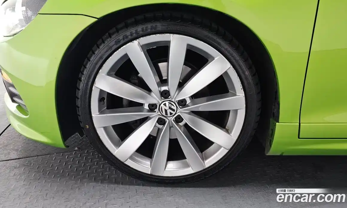 Volkswagen Scirocco 2013 2.0 гидро в Москве № 172691, фото 4