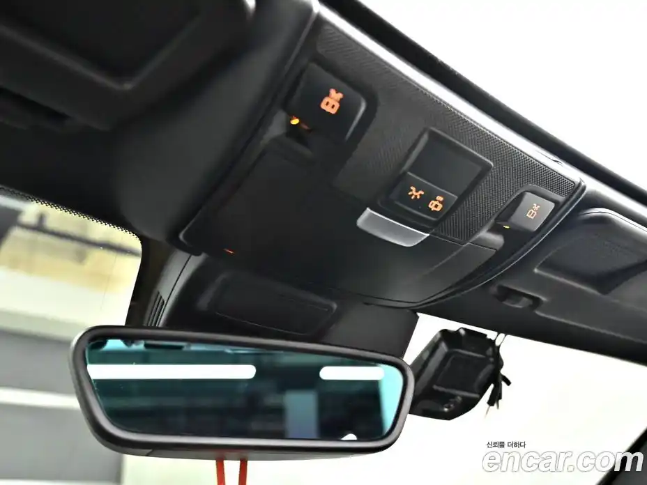Mercedes-Benz SLC-Class 2019 2.0 гидро в Москве № 175414, фото 17