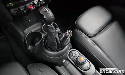 Mini Cooper 2019 1.5 гидро в Москве № 189397, миниатюра 9