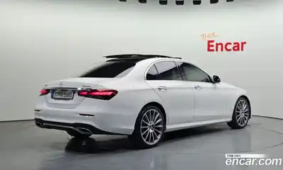 Mercedes-Benz E-Class 2022 2.0 гидро, миниатюра 2
