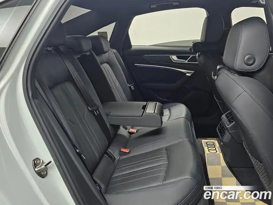 Audi A6 2019 2.0 гидро в Москве № 196870, фото 11