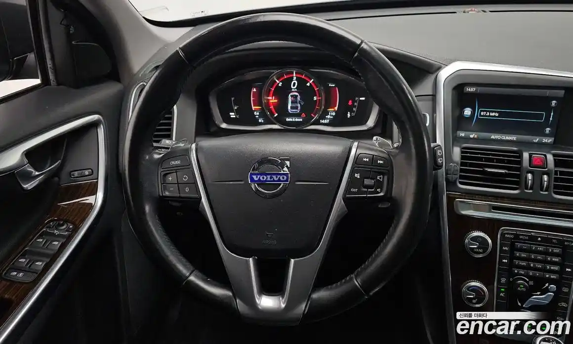 Volvo XC60 2015 2.0 гидро в Москве № 197090, фото 13