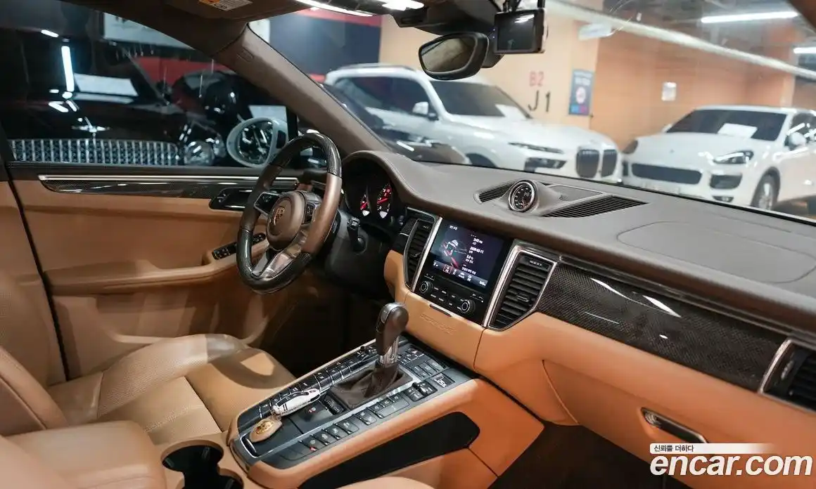 Porsche Macan 2017 3.0 гидро в Москве № 197369, фото 8