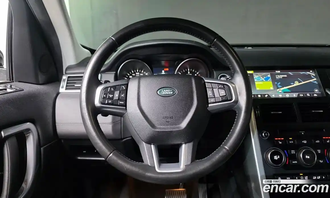 Land Rover Discovery Sport 2019 2.0 гидро в Москве № 198213, фото 14