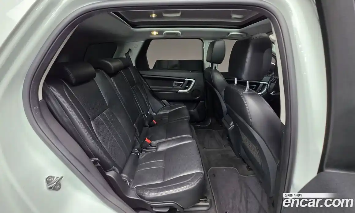 Land Rover Discovery Sport 2019 2.0 гидро в Москве № 198213, фото 19