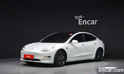 Tesla Model 3, 2020