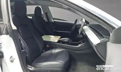 Tesla Model 3 2020 0.1 гидро в Москве № 198531, миниатюра 11