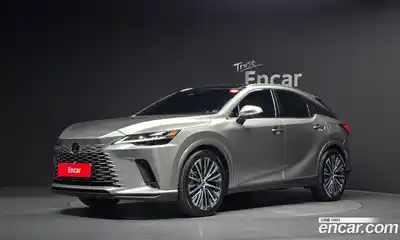 Lexus RX, 2025