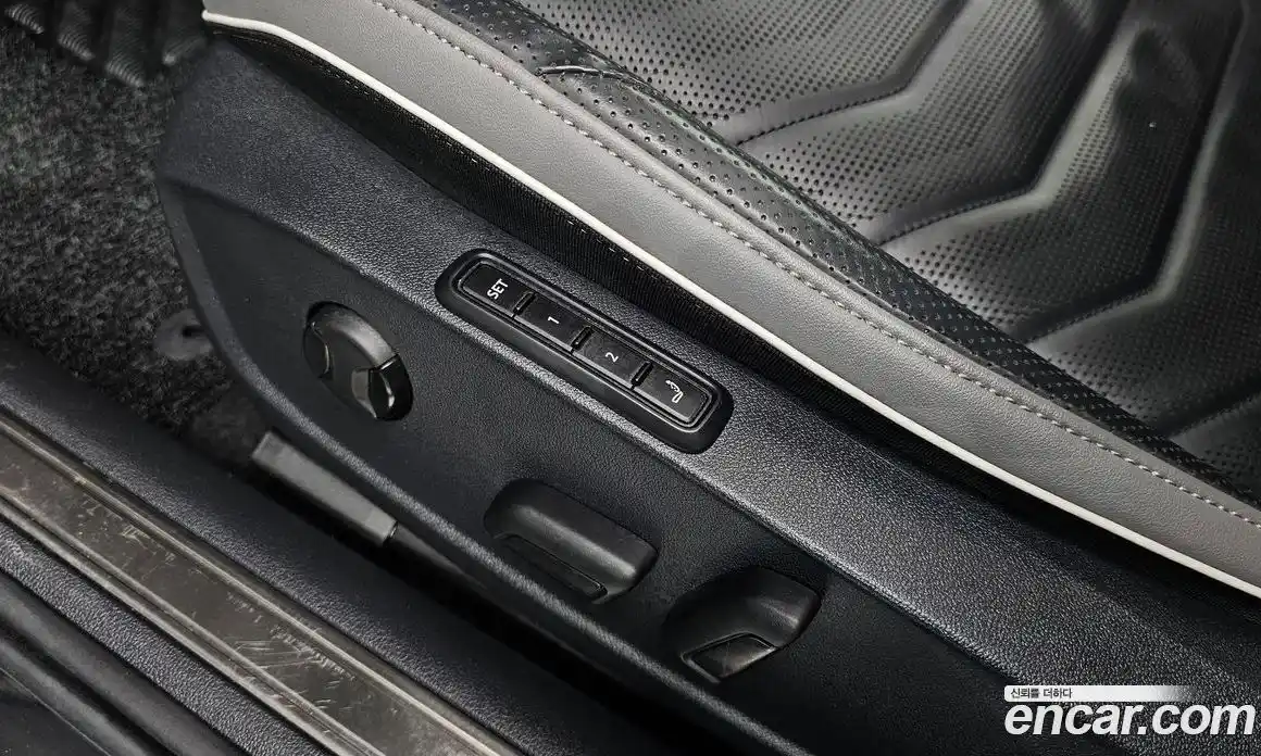 Volkswagen Arteon 2023 2.0 гидро в Москве № 199095, фото 17