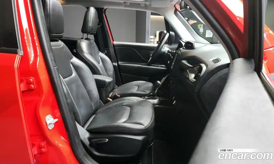Jeep Renegade 2021 2.4 гидро в Москве № 199465, фото 11