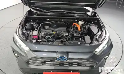Toyota RAV4 2023 2.5 гидро в Москве № 199532, миниатюра 6