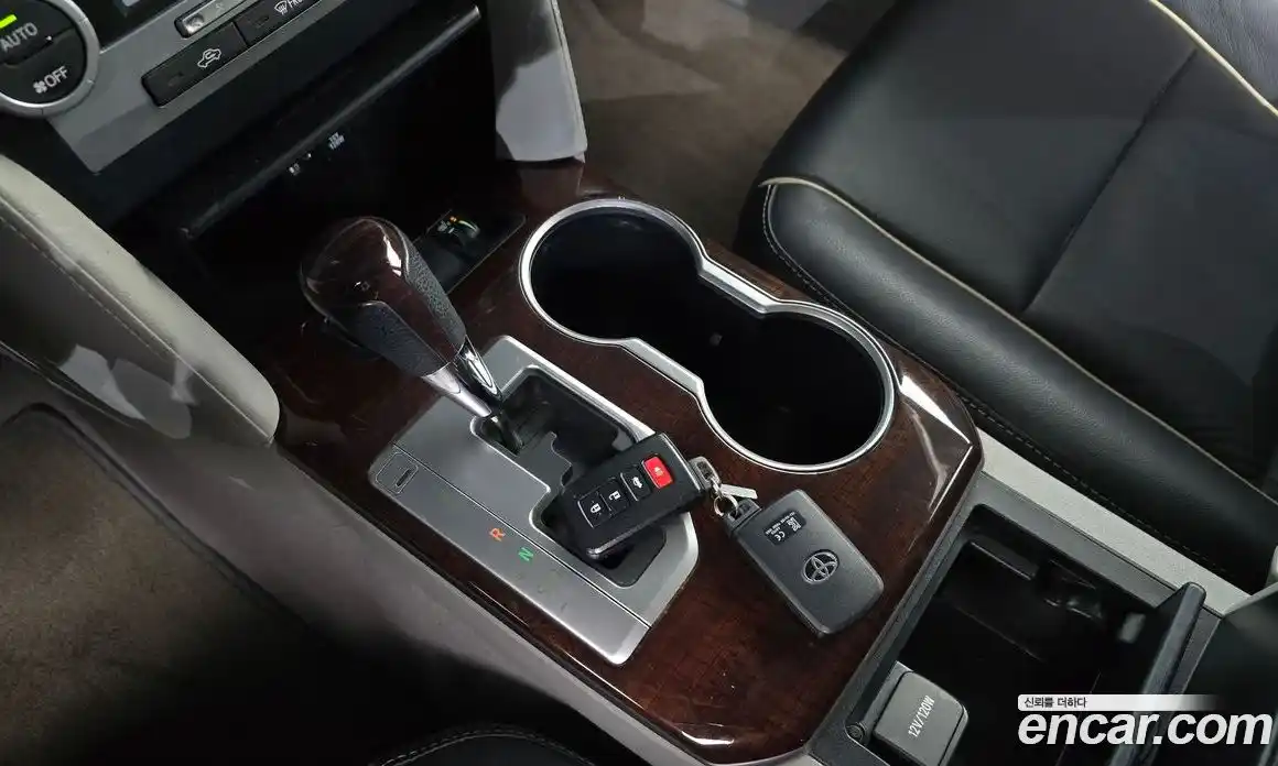 Toyota Camry 2013 2.5 гидро в Москве № 199604, фото 9