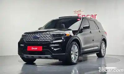 Ford Explorer, 2022