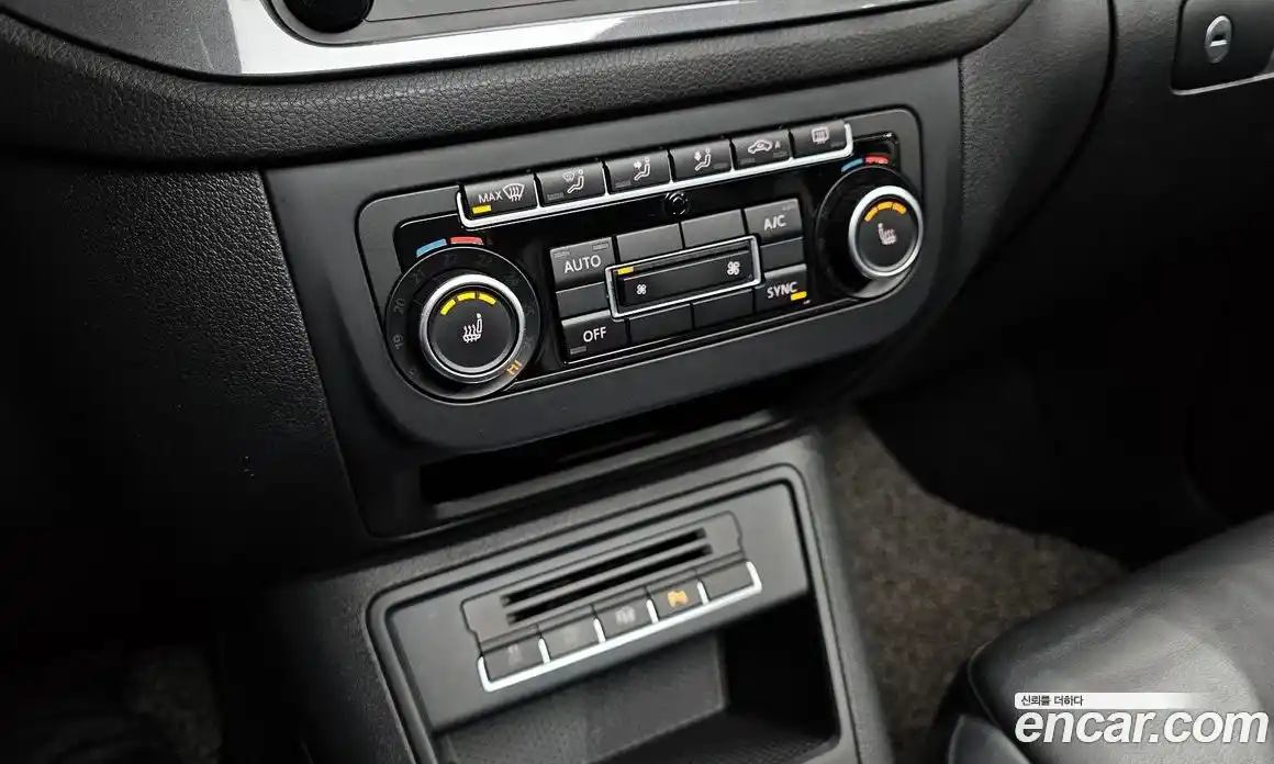 Volkswagen Tiguan 2014 2.0 гидро в Москве № 201455, фото 17