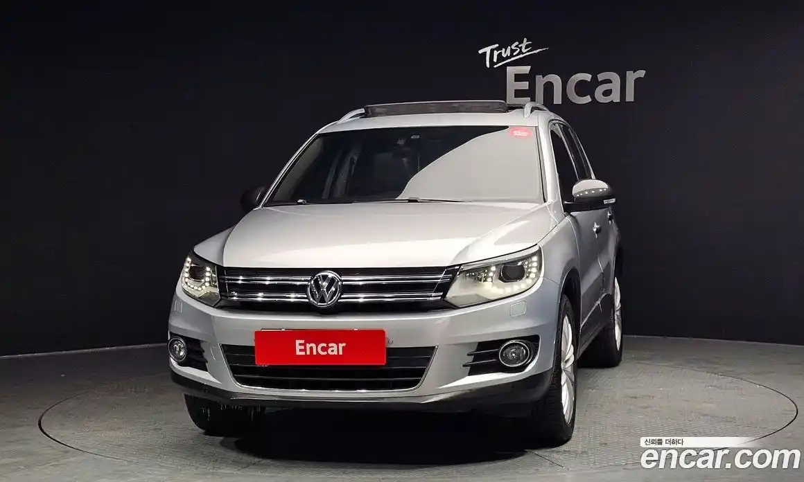 Volkswagen Tiguan 2014 2.0 гидро в Москве № 201455, фото 3