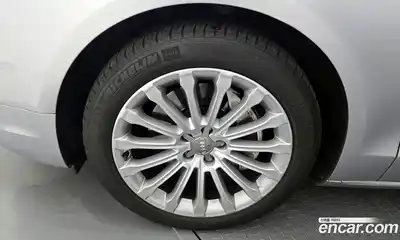Audi A8 2015 3.0 гидро в Москве № 212623, миниатюра 5