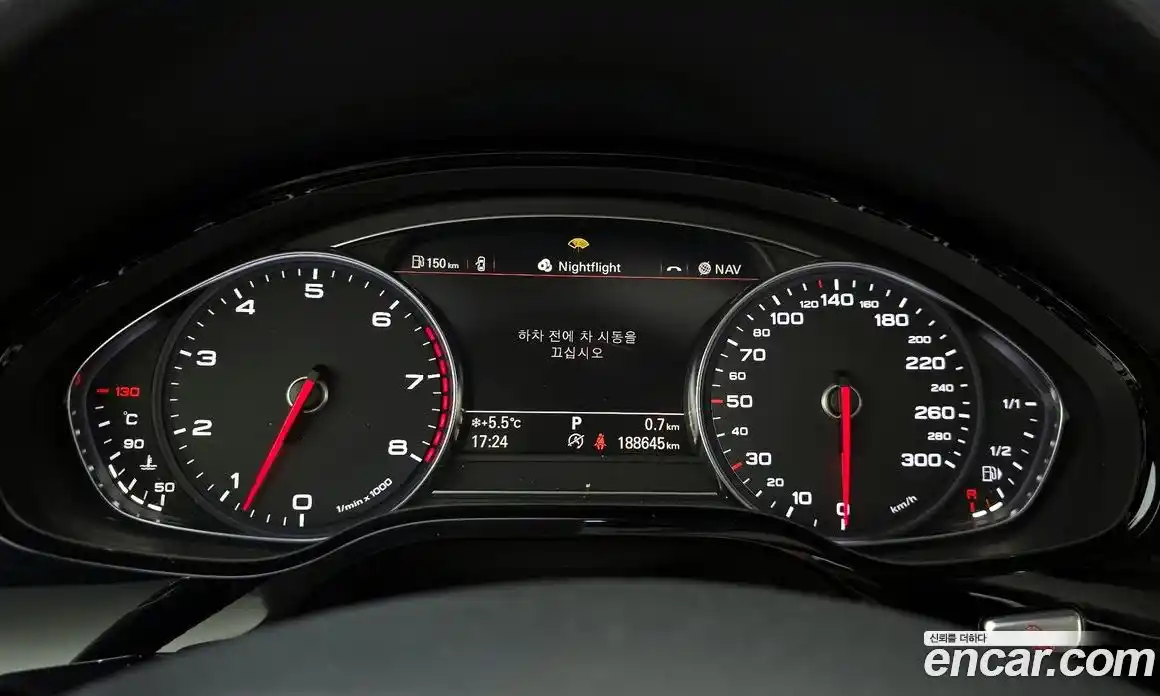 Audi A8 2015 3.0 гидро в Москве № 212623, фото 8