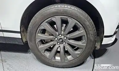 Land Rover Range-Rover Velar 2023 2.0 гидро в Москве № 213353, миниатюра 5