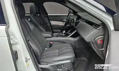 Land Rover Range-Rover Velar 2023 2.0 гидро в Москве № 213353, миниатюра 10