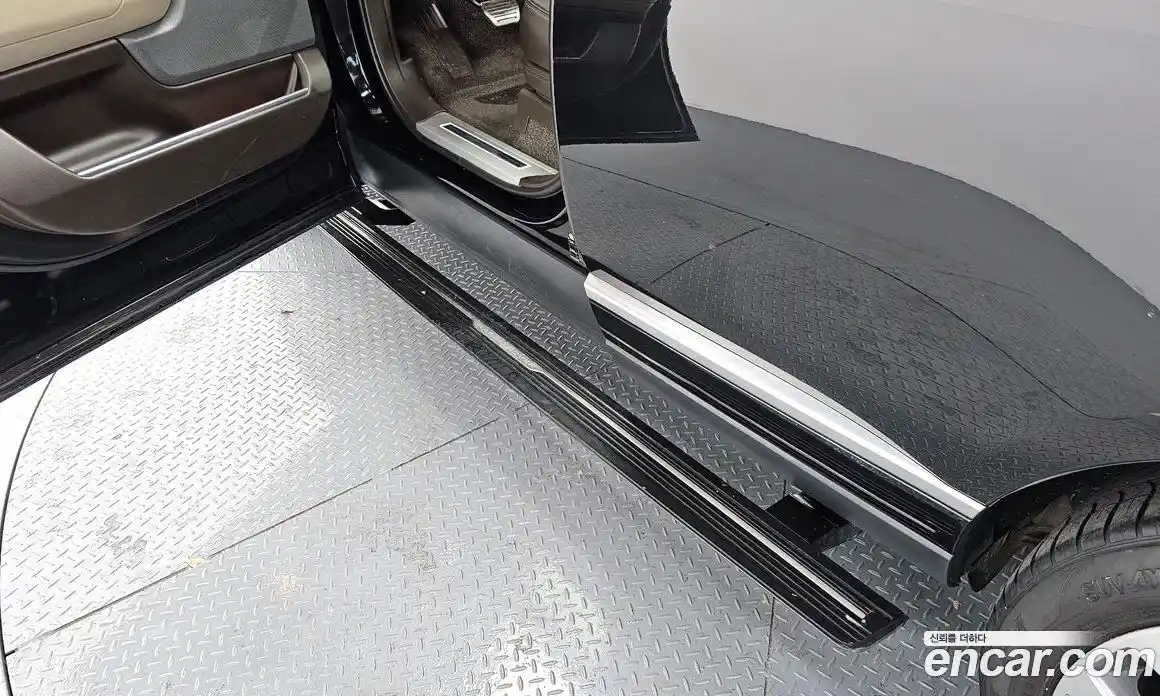 Land Rover Range-Rover 2019 4.4 гидро в Москве № 213625, фото 17
