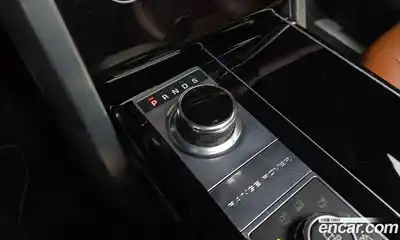 Land Rover Range-Rover 2017 4.4 гидро в Москве № 213783, миниатюра 9