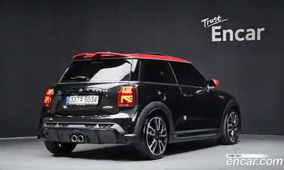 Mini Cooper 2023 2.0 гидро в Москве № 214294, миниатюра 2