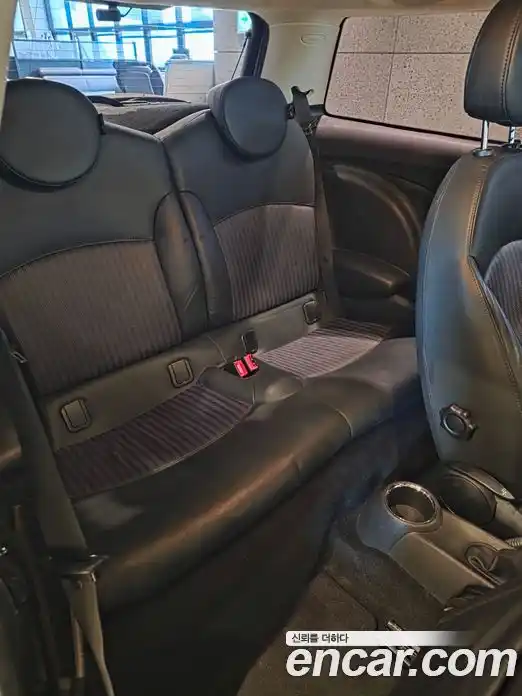 Mini Cooper 2013 2.0 гидро в Москве № 214432, фото 17