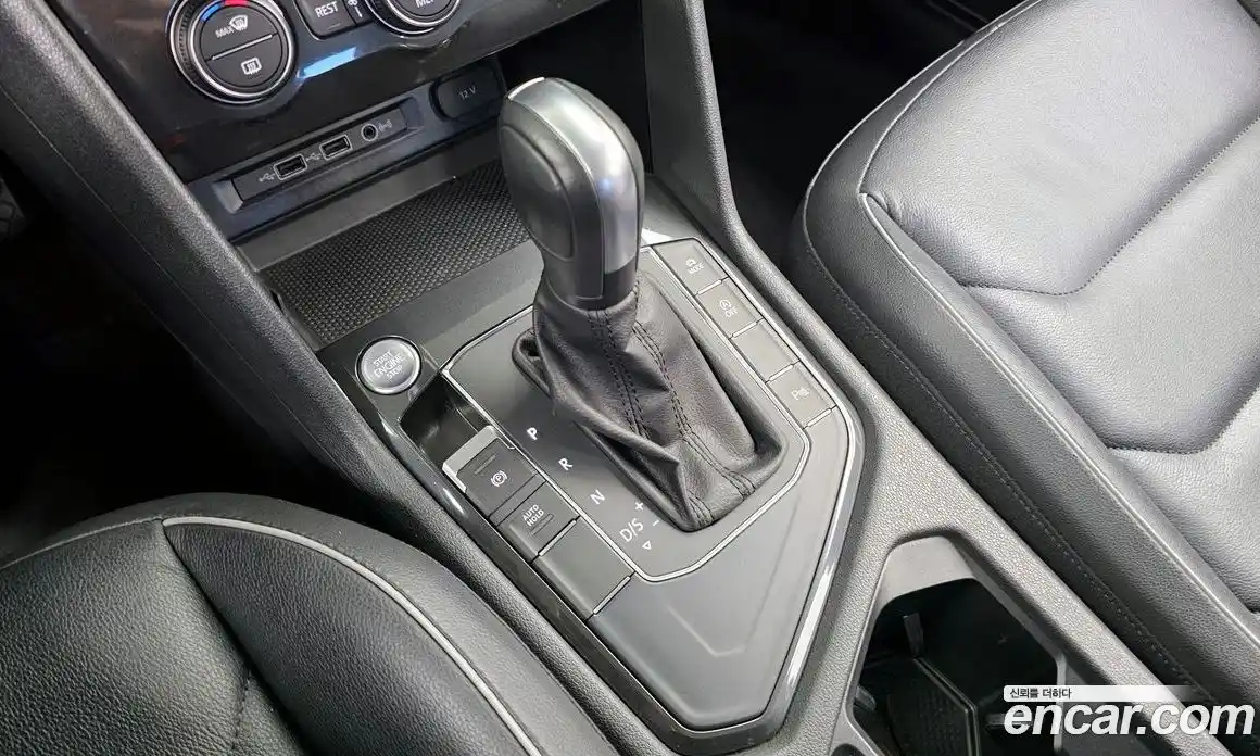 Volkswagen Tiguan 2019 2.0 гидро в Москве № 215197, фото 9
