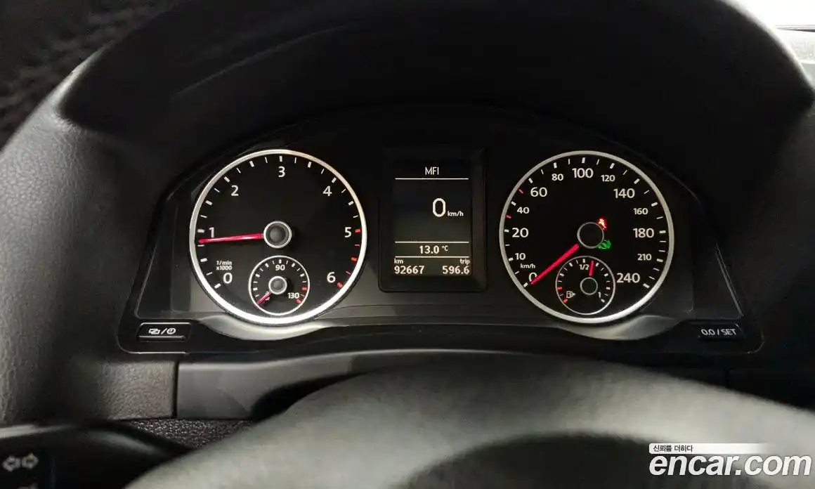Volkswagen Tiguan 2012 2.0 гидро в Москве № 215243, фото 8