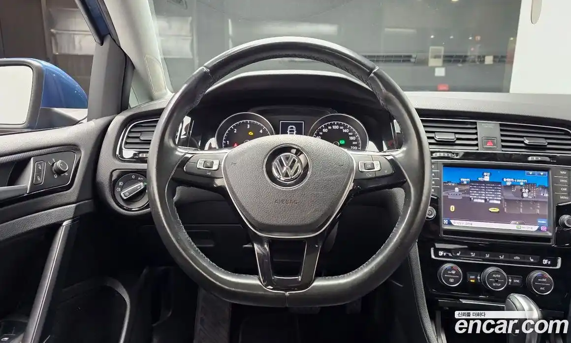 Volkswagen Golf 2014 2.0 гидро в Москве № 215256, фото 13