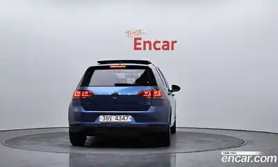 Volkswagen Golf 2014 2.0 гидро в Москве № 215256, миниатюра 4