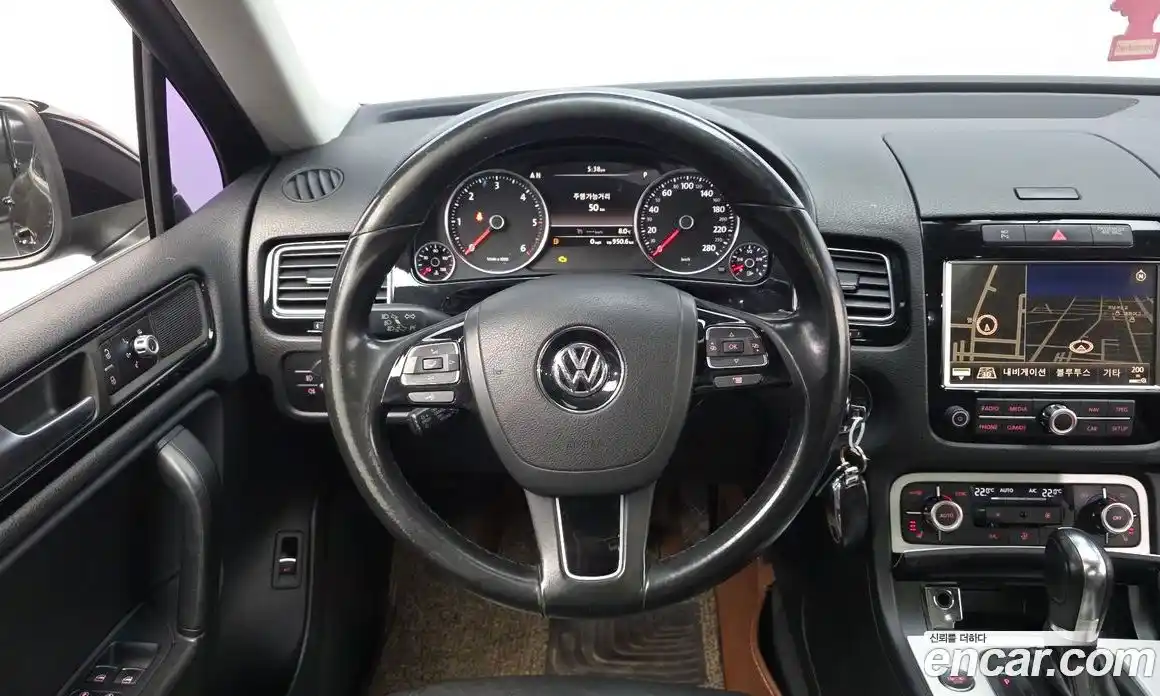 Volkswagen Touareg 2014 3.0 гидро в Москве № 215389, фото 13