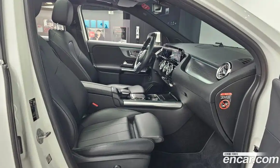Mercedes-Benz GLA-Class 2021 2.0 гидро в Москве № 222250, фото 11