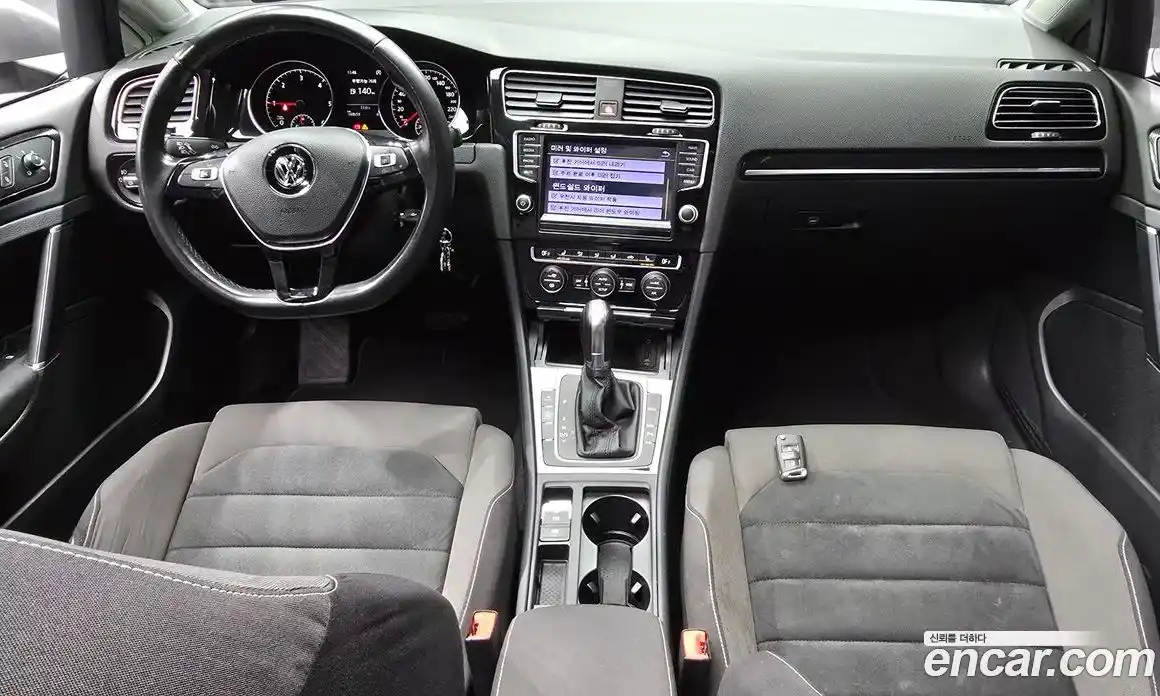 Volkswagen Golf 2014 2.0 гидро в Москве № 223809, фото 7