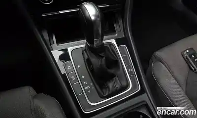 Volkswagen Golf 2014 2.0 гидро в Москве № 223809, миниатюра 9