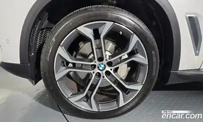BMW X5 2023 3.0 гидро в Москве № 228746, миниатюра 4